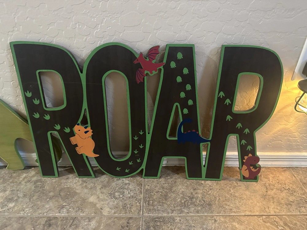 Kid's Room Decorations - Dinosaurs