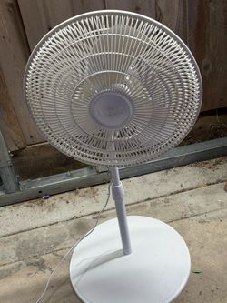 House fan lasko