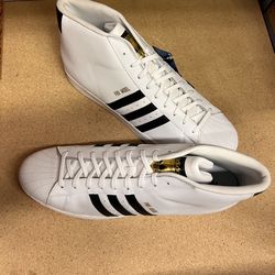 adidas shoes size 19