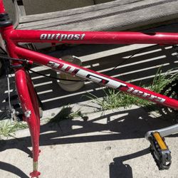 GT all terra Outpost Mountain Bike 