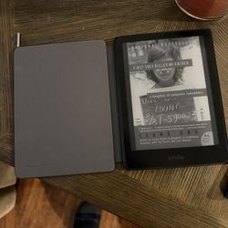Kindle Paperwhite Signature Edition