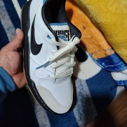Nike Full Force Low