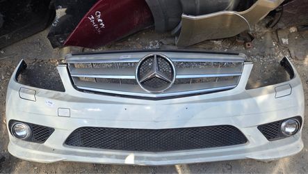 2008-2009 Mercedes C300 Sedan Front Bumper Cover