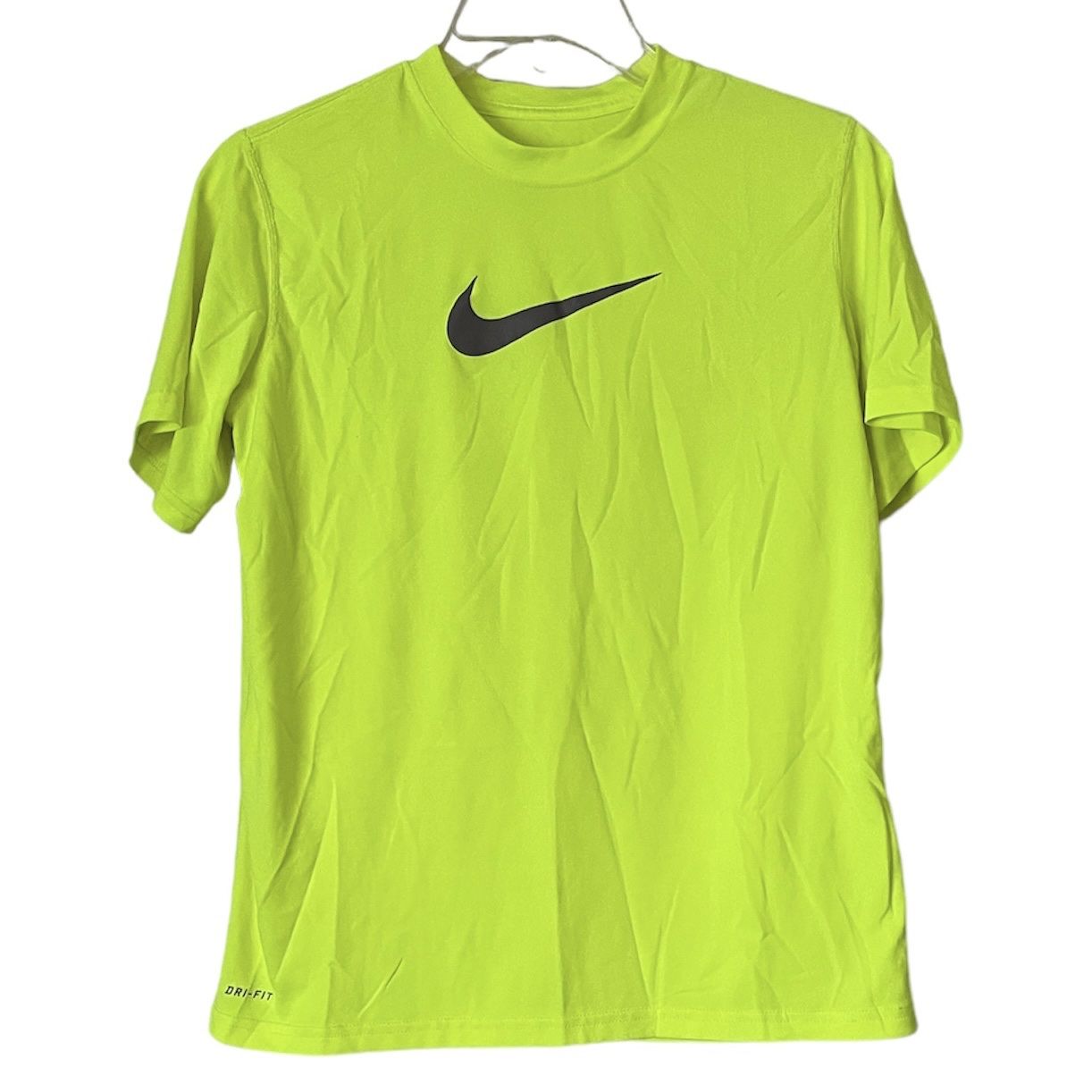 Neon yellow nike shirt sales