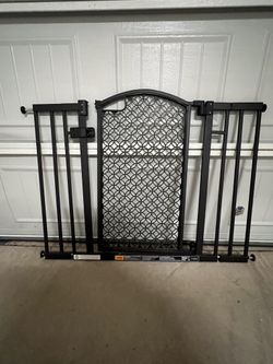 39x28 Metal Dog Gate