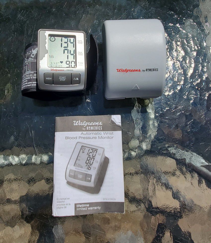 Walgreens HoMedics Digital Wrist Blood Pressure Monitor