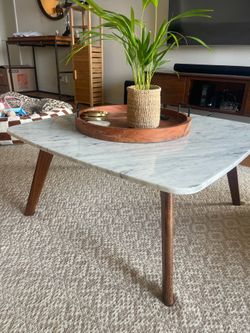 Article - Marble Coffee Table (Square)