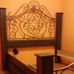 Ashley Queen Bed