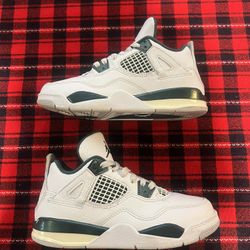 Air Jordan 4 