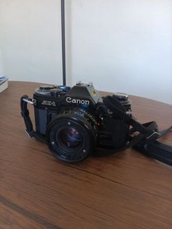 Canon AE-1 Black (For Parts)
