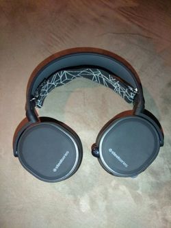 Steelseries Arctis Gaming Headset