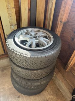 Toyota Prius 2011 Wheels