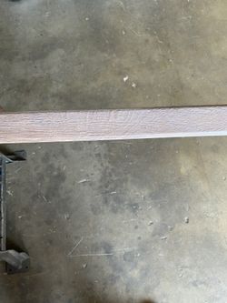 Overlapping Vinyl Stairnose      $25