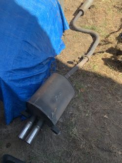 97-01 Honda prelude type Sh oem muffler and resignator