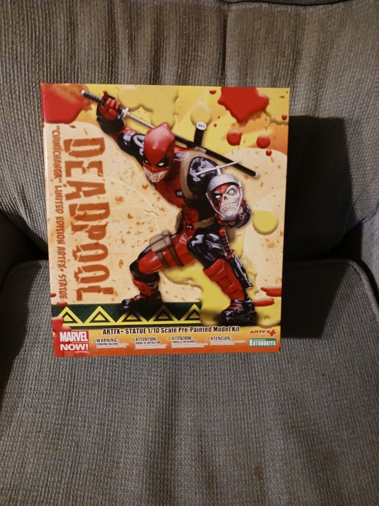 Deadpool Model- Statue