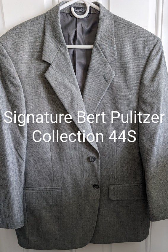 Mens Gray Suit Coat By Signature Bert Pulitzer Collection 44S, Sleeve 22 1/2, 65% Polyester, 35% Wool