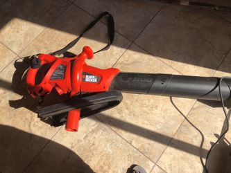 Leaf vaccum blower works good only thing we don’t bag for vaccum