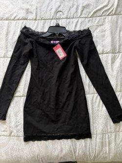 Edikted Off The Shoulder Black Dress