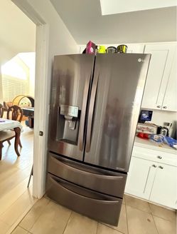 🚚🚚 🧊 SAMSUNG SMART REFRIGERATOR LIKE NEW DELIVERY AVAILABLE 🚚🚚