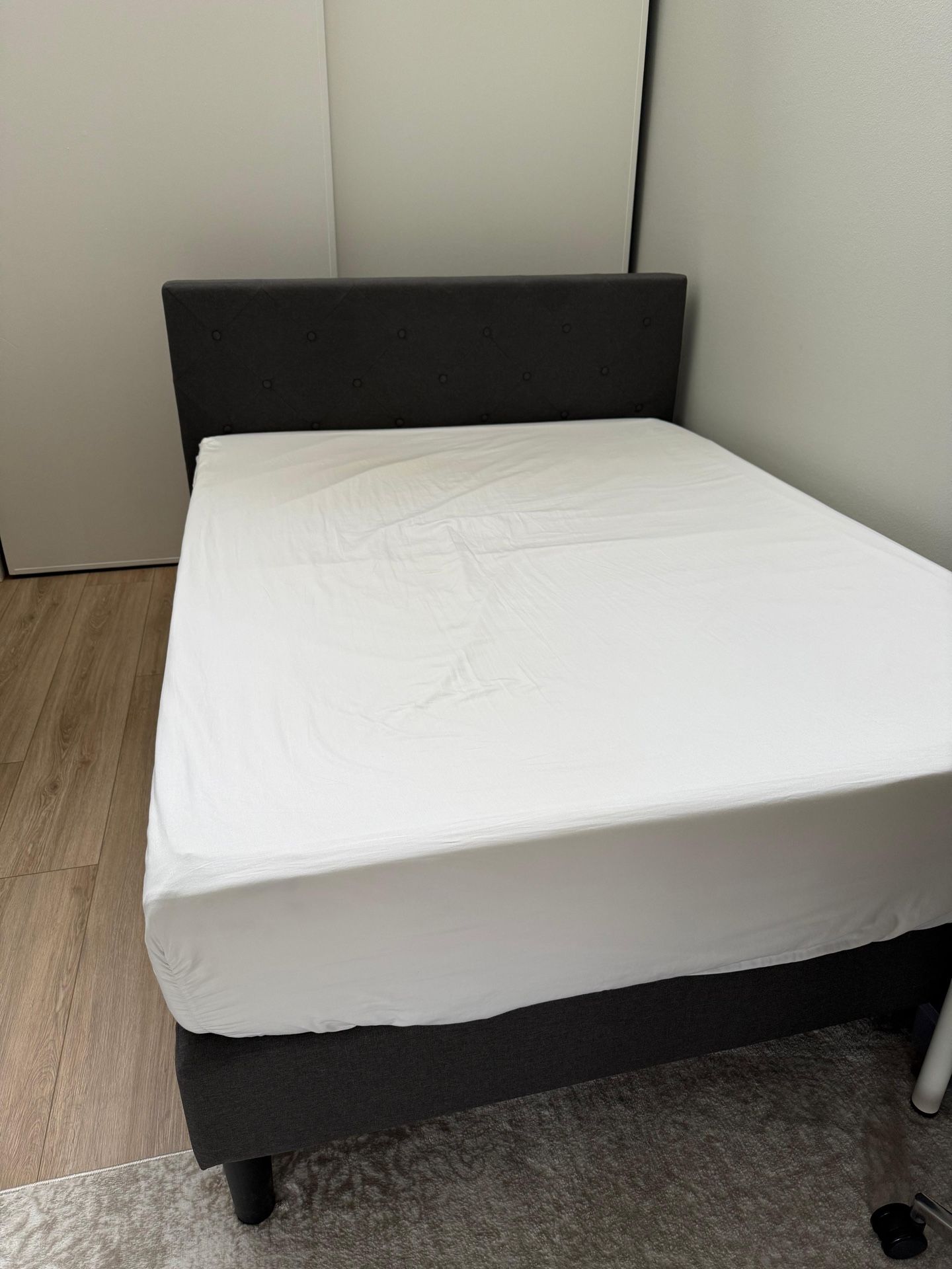 Bed frame and mattress for sale(Queen size)