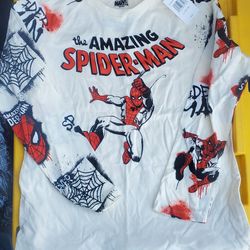 New Spiderman Shirt. Size L 14/16