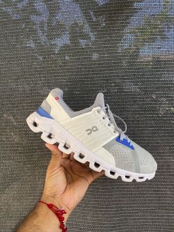 On Cloudswift Running Shoes Glacier White120