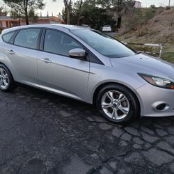 FORD FOCUS 2014 EXCELENTES CONDICIONES 