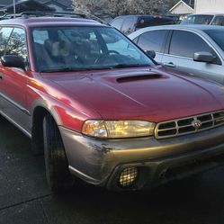 1998 subaru Out back wagon