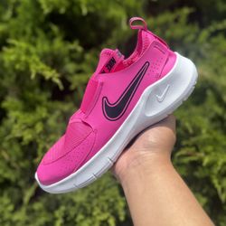 Nike flex runner pink and white