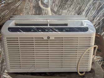General Electric Energy Saving Air Conditioning WallUnit
