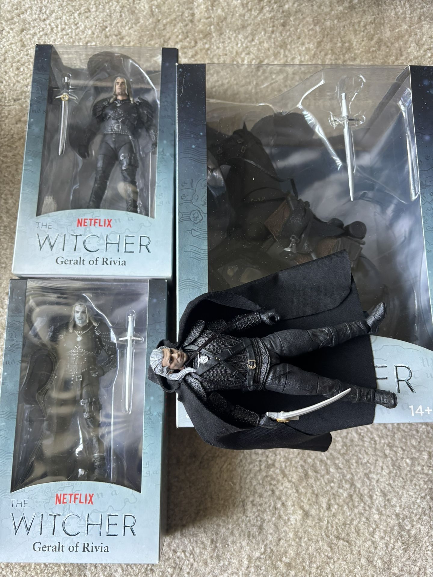 Netflix The Witcher Geralt Figure Set With Roach!