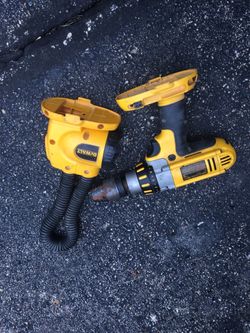 DeWalt drill and lamp