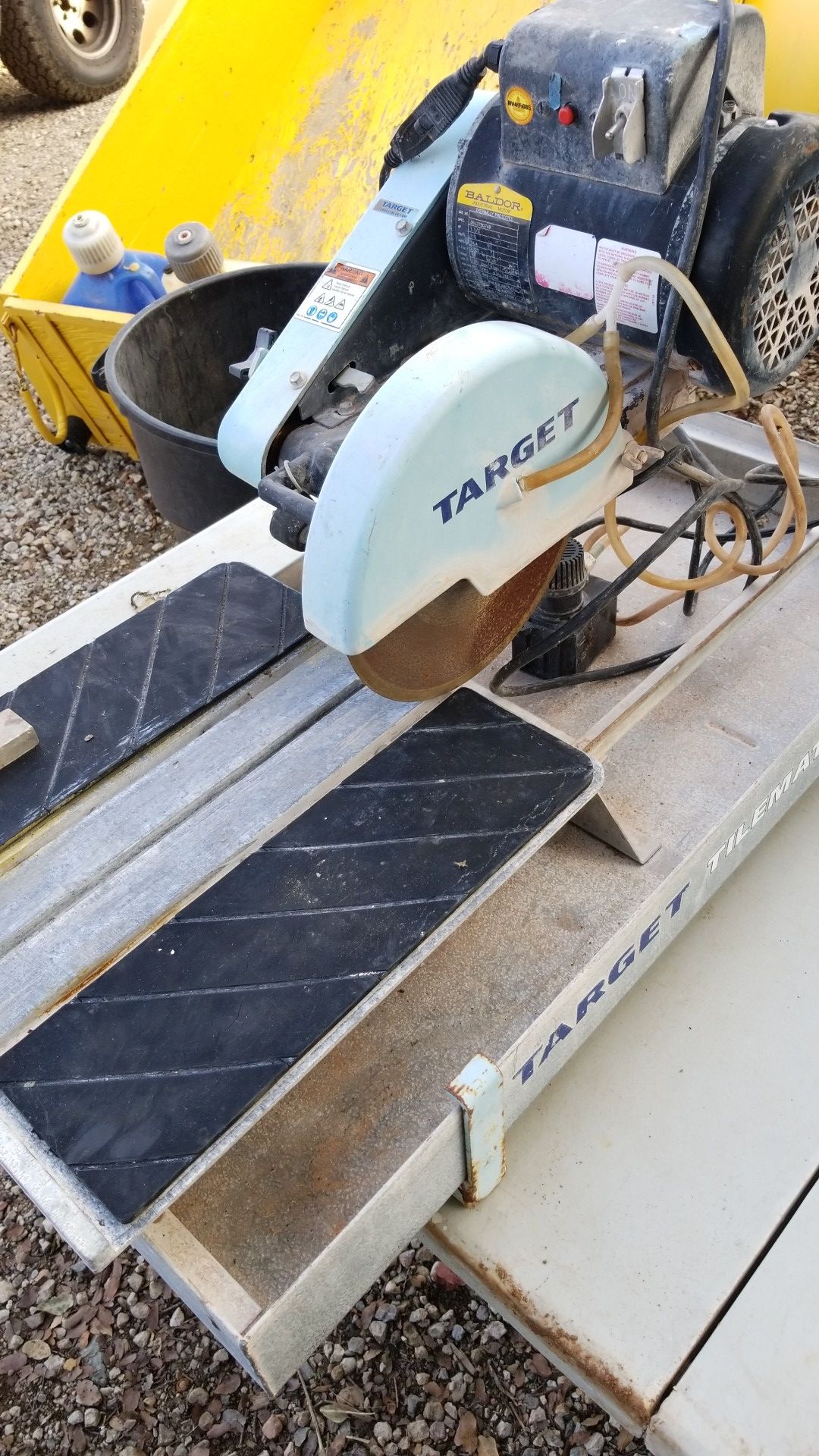 Target tile/brick saw