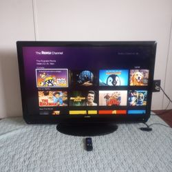 Sanyo DP42840 LCD  42" TV With Roku Stick