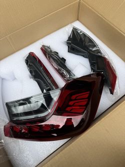 BMW M340i Taillights Dragon Scales