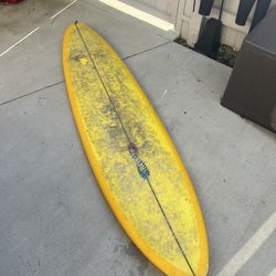 6’10 single fin surfboard