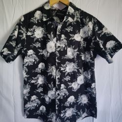 PACSUN Floral Button Up