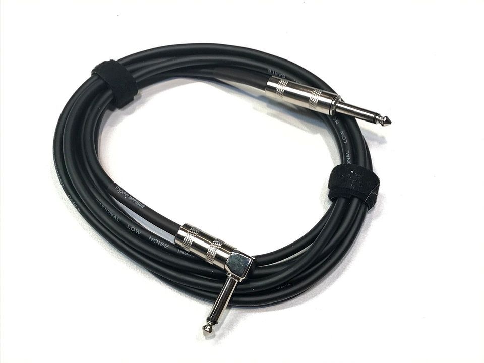 Cable, Electric Guitar, 1/4-in Straight to Right-Angle {2717}.[Parma]