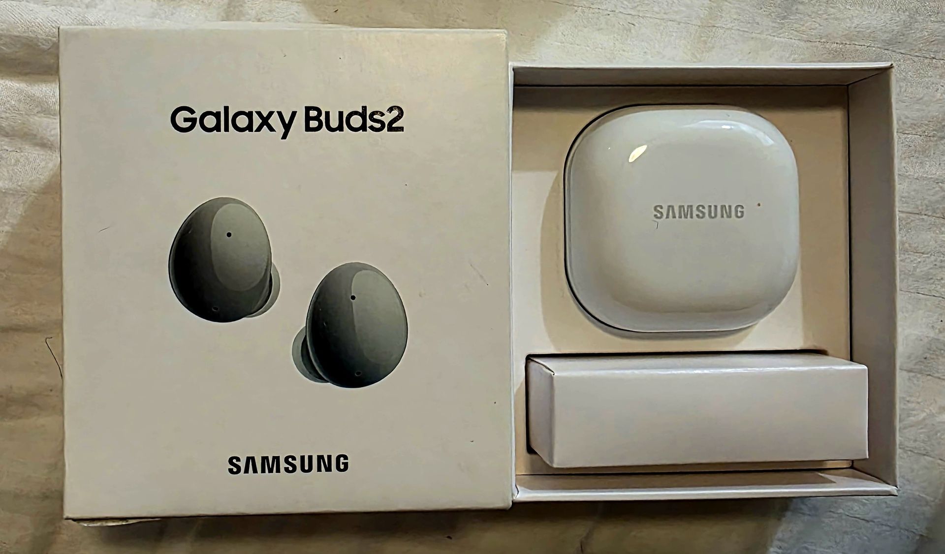 Samsung Galaxy Buds2 – Open Box / Never Used