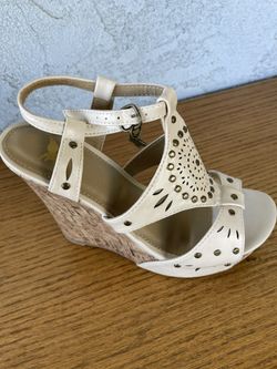 Sheikh Wedge Sandals Size 6 Brand New 
