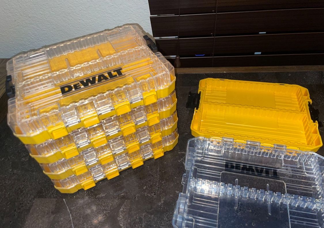 Dewalt