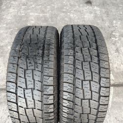 Pair of 2 used tires Lt 265/70/r16‼️free instalation‼️