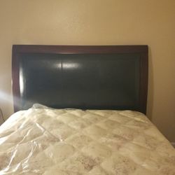 Queen Size Bed 
