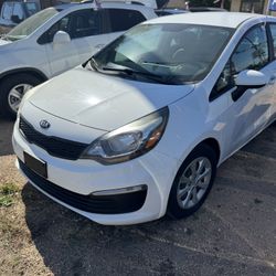2016 Kia Rio!! Buy Here Pay Here