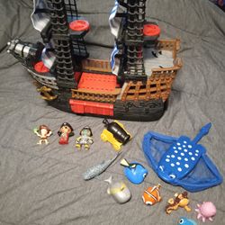 Pirate Ship With Figures  & Finding Nemo Characters 