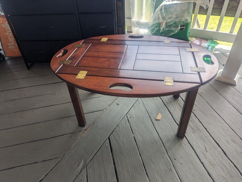 Oval Shaped Folding Wooden Coffee Table

