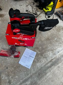 M18 FUEL 18-Volt Lithium-Ion Cordless Belt Sander (Tool-Only)