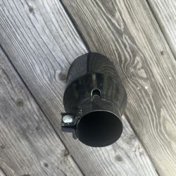 AWE 4-inch Black Exhaust Tips. 2,50-incj Connection