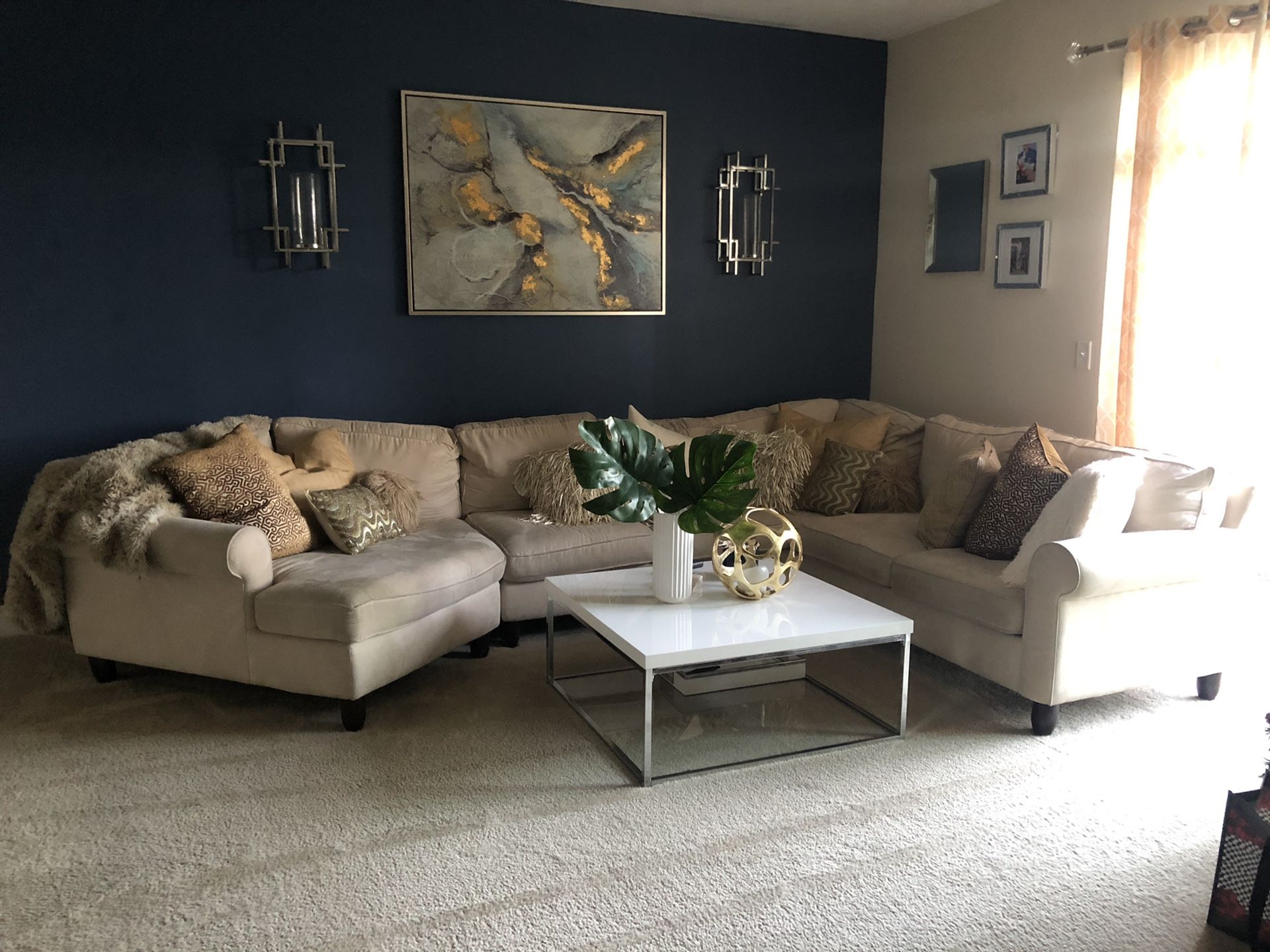 Haverty’s sectional sofa