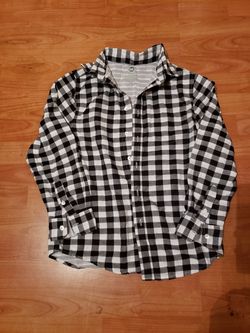 Boys shirts size 10/12